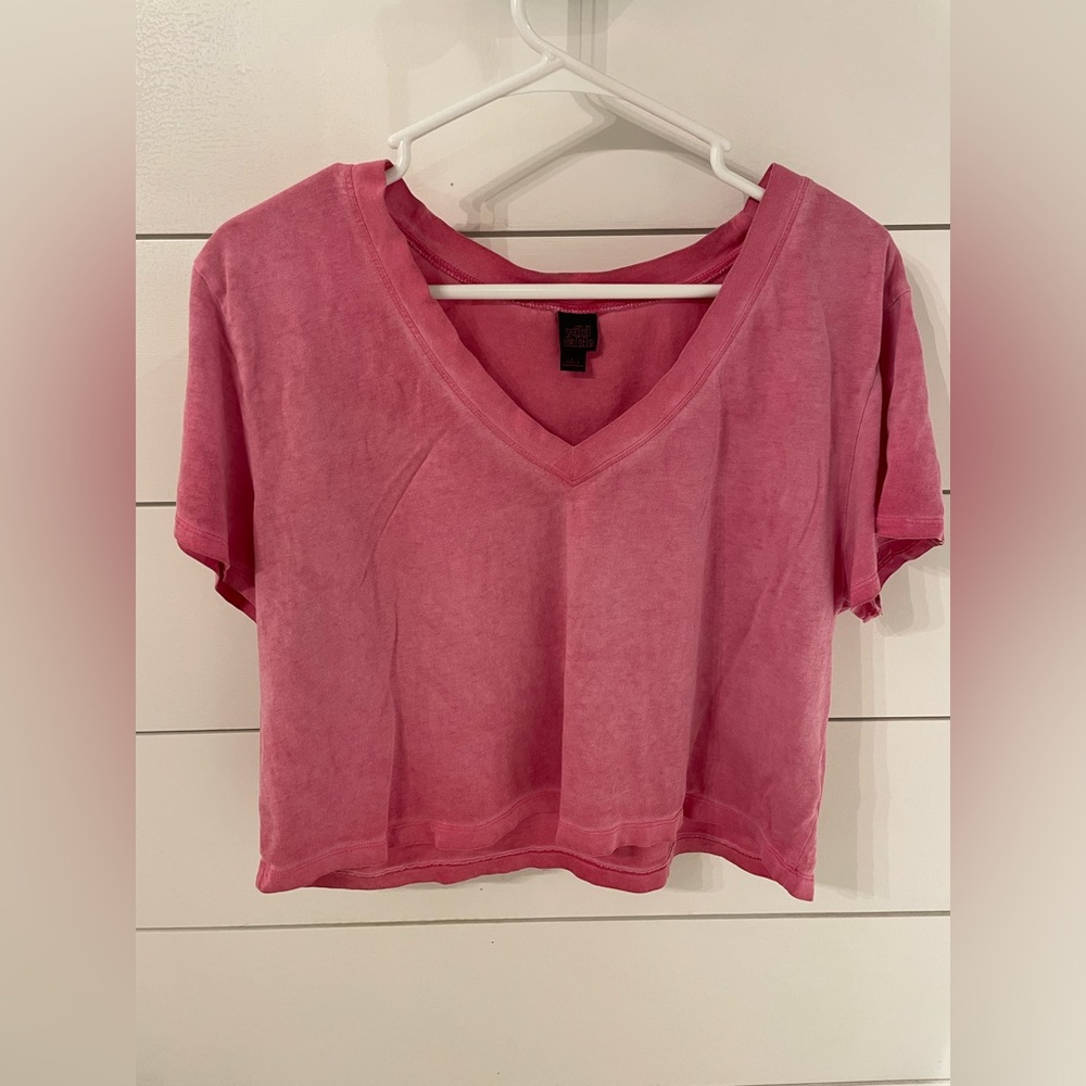 Wild Fable pink crop top